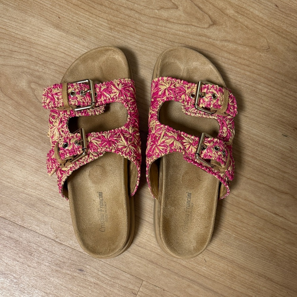 T.J.Maxx Pink Floral Buckle Sandals